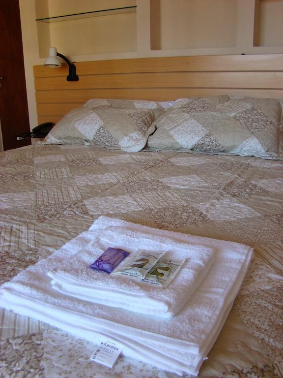 Hotel Punta Lavalle سان لويس المظهر الخارجي الصورة